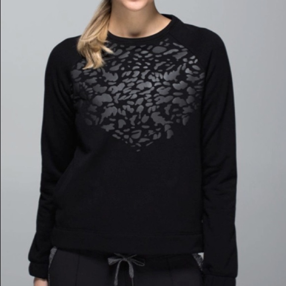 Lululemon warm sweater with pockets